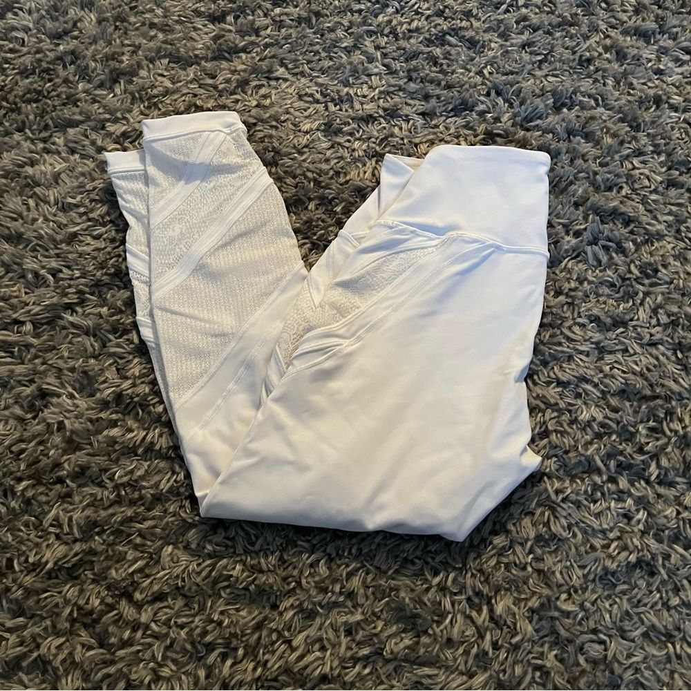 lululemon wunder under 25" white lace leggings size 8